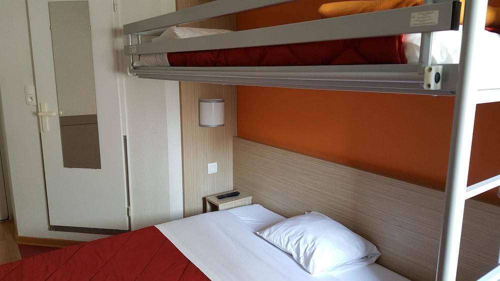 Premiere Classe Montreuil Montreuil  Esterno foto A room at the hotel